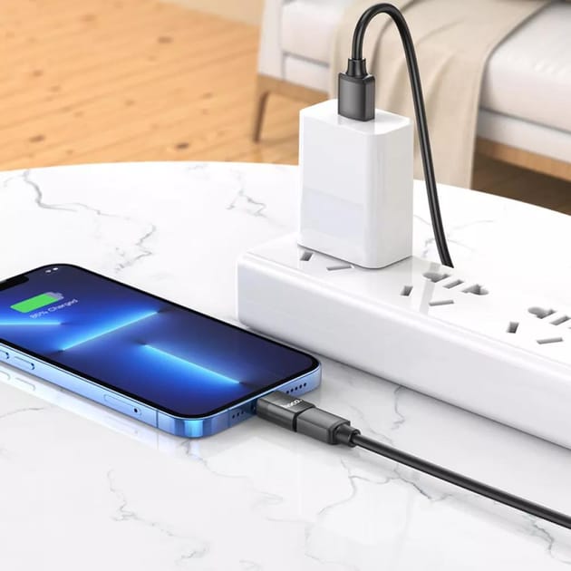 Hoco UA17 Lightning to USB-C Adapter