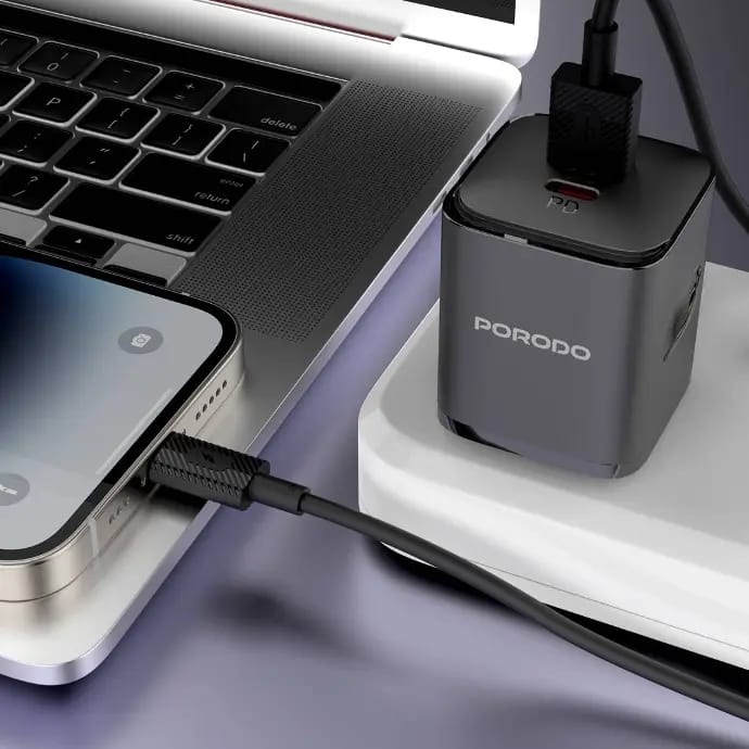 Porodo Dual port  Charger with Type-C to Lightning Cable